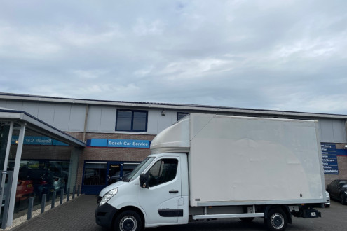 Renault Master 2.3 dCi 100kw | Meubelbak | Laadklep | Airco